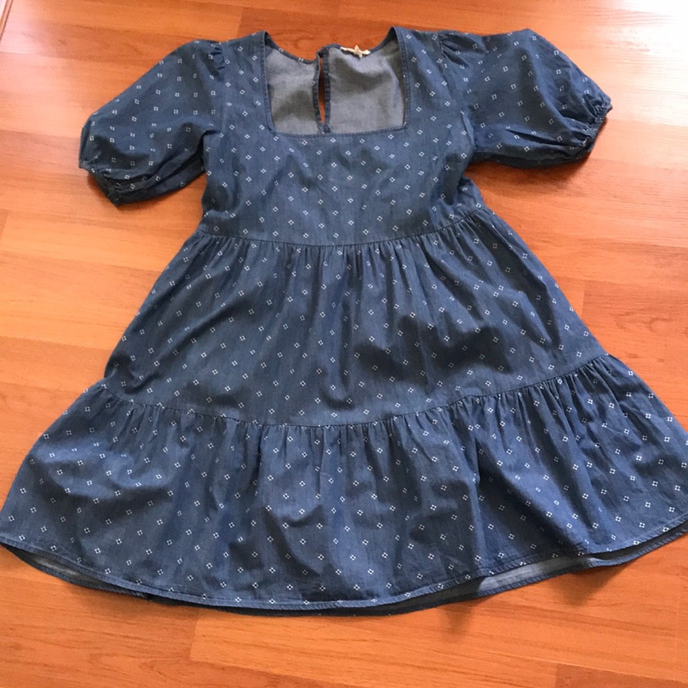 Copper Key brand' Blue Puff-Sleeve Tiered Dress
